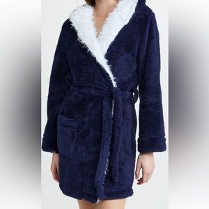 Honeydew Intimates Head in the Cloud Blue Sherpa Faux Fur Hood Robe Medium NWT